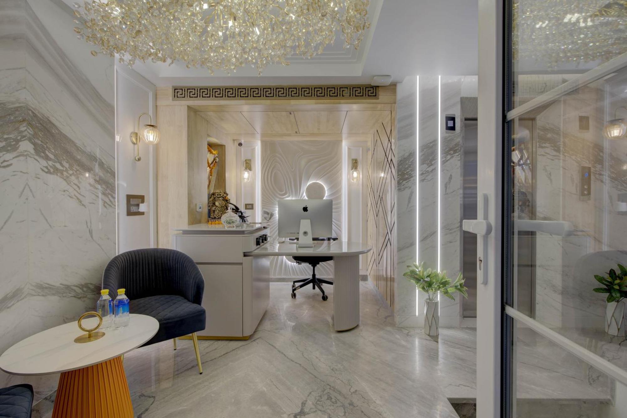 Empire Platinum Suites Нью-Дели Экстерьер фото